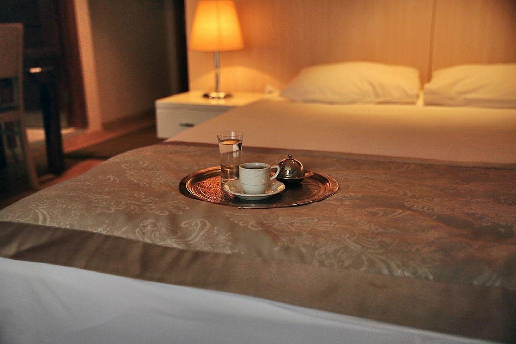 Derpa Hotel Istanbul Ngoại thất bức ảnh