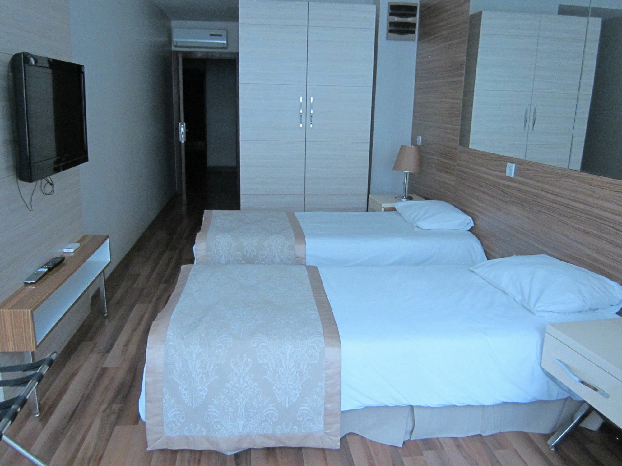 Derpa Hotel Istanbul Ngoại thất bức ảnh